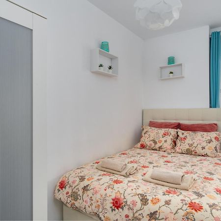 Nice Apartments 20 Meters From The Beach Fuengirola Exterior foto